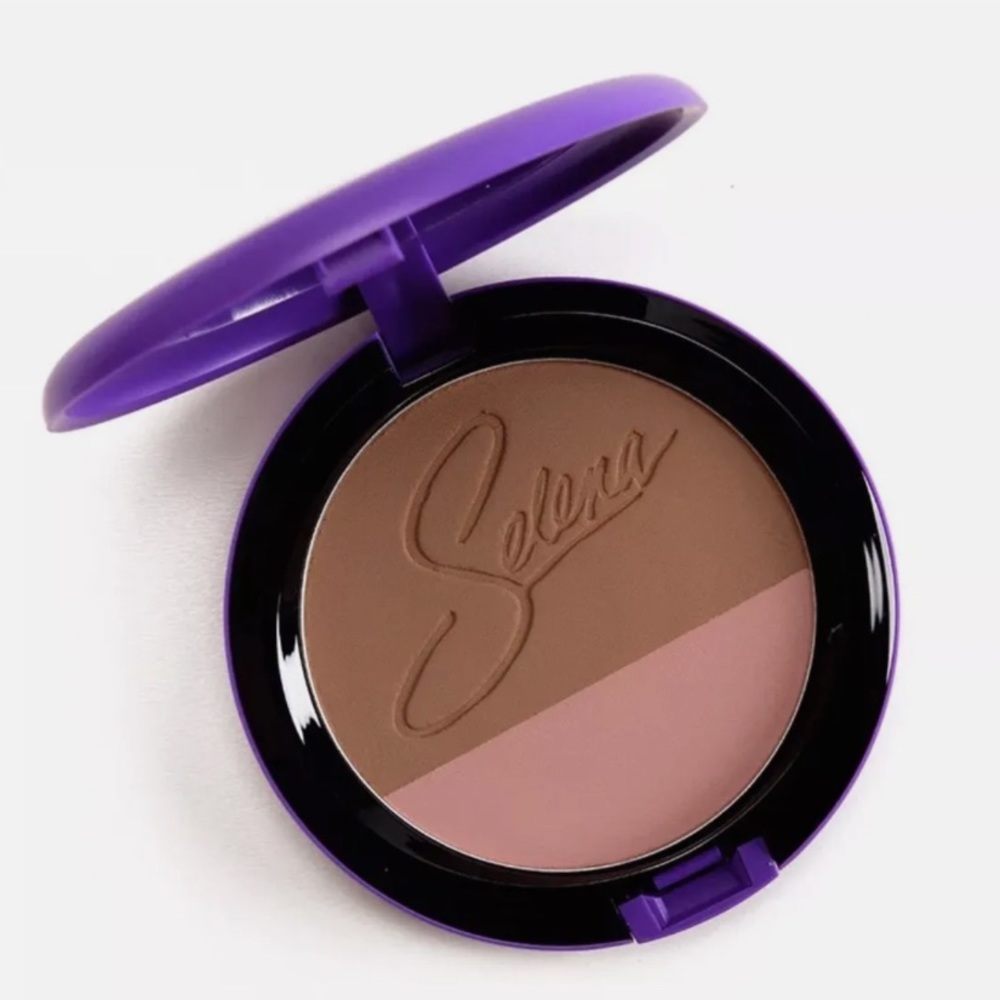 Mac Selena Powder Blush Techno Cumbia by M.A.C Full Size 10g/0.35 Oz. New in box - Picture 2 of 7